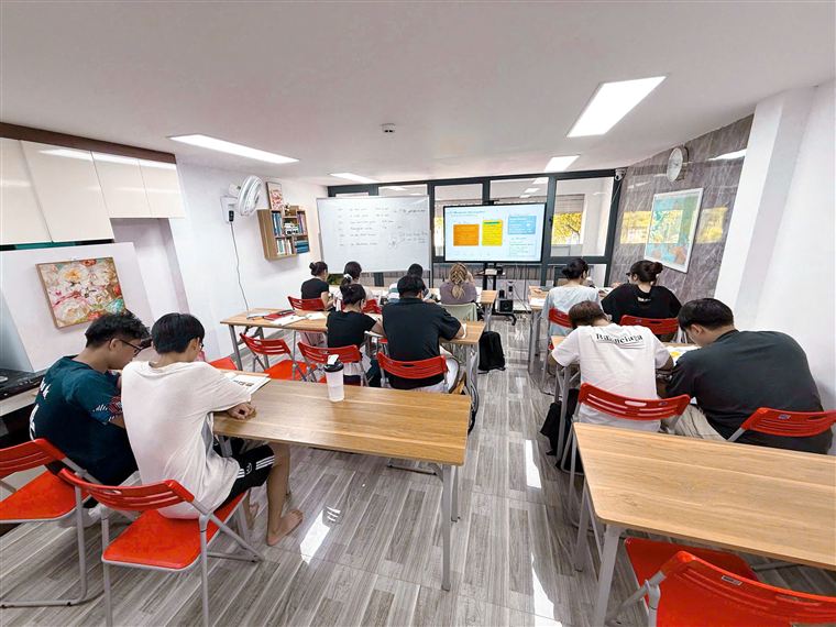 Lớp học tiếng Đức tại NAVI