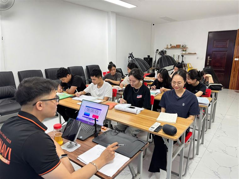 Giờ học thực tế tại trung tâm NAVI